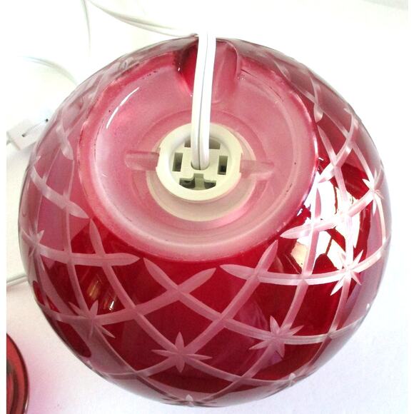 Scentsy Christmas Glow Wax Warmer Full Size Retired Red Etched Glass - Picture 6 of 9